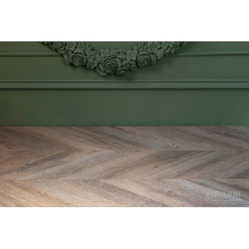 Кварц-виниловая плитка Vinilam Parquet Chevron 8.5 Click RI153616CL4 Шеврон Шампань