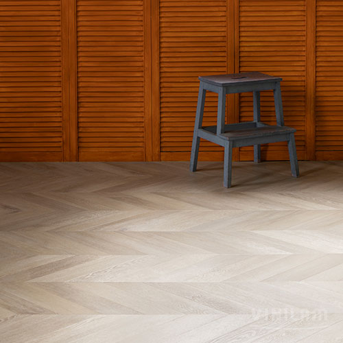 Кварц-виниловая плитка Vinilam Parquet Chevron 8.5 Click RI444515CL4 Шеврон Легран