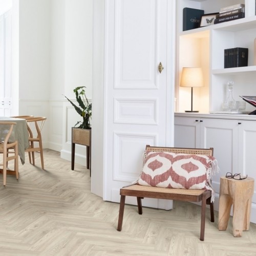 Кварц-виниловая плитка Moduleo LayRed Herringbone 58228 Sierra Oak